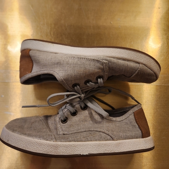 Kids Toms Shoes Size Y13 - Picture 7 of 9